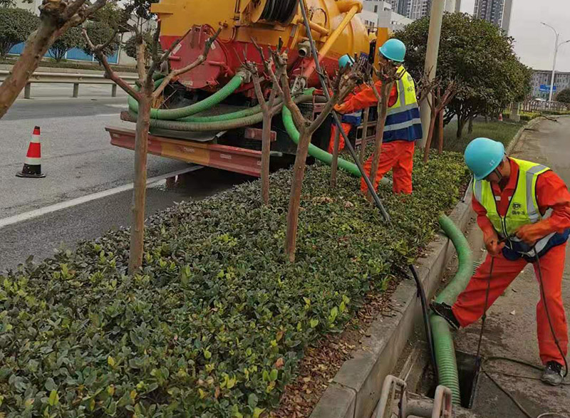 连南市政管道清淤